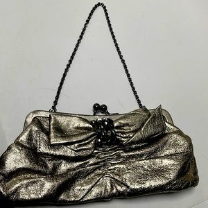 Adreienne Vittadini Gold metallic vintage clutch purse